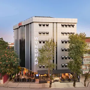 Hotel Tryp By Wyndham Sancaktepe, Istambul